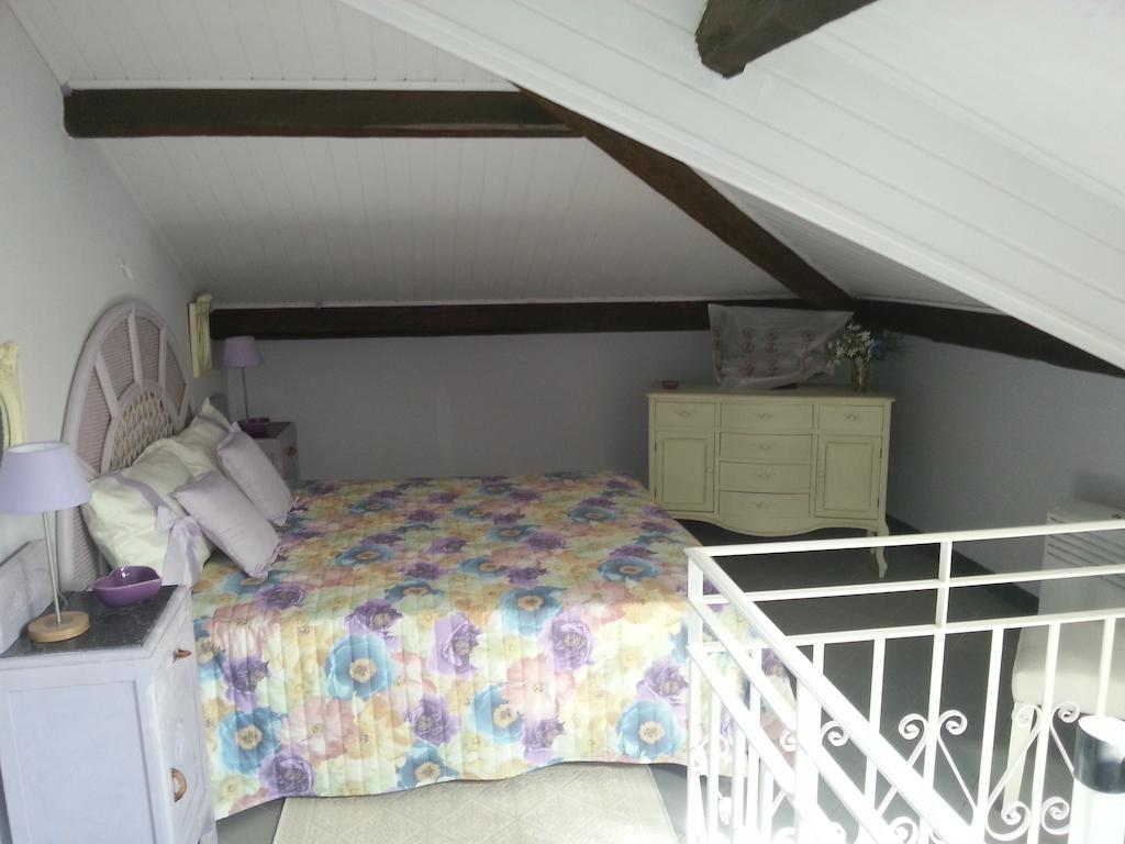 Case Vacanze Borgo Marina Imperia Chambre photo